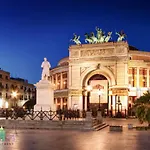 Victoria * Palermo
